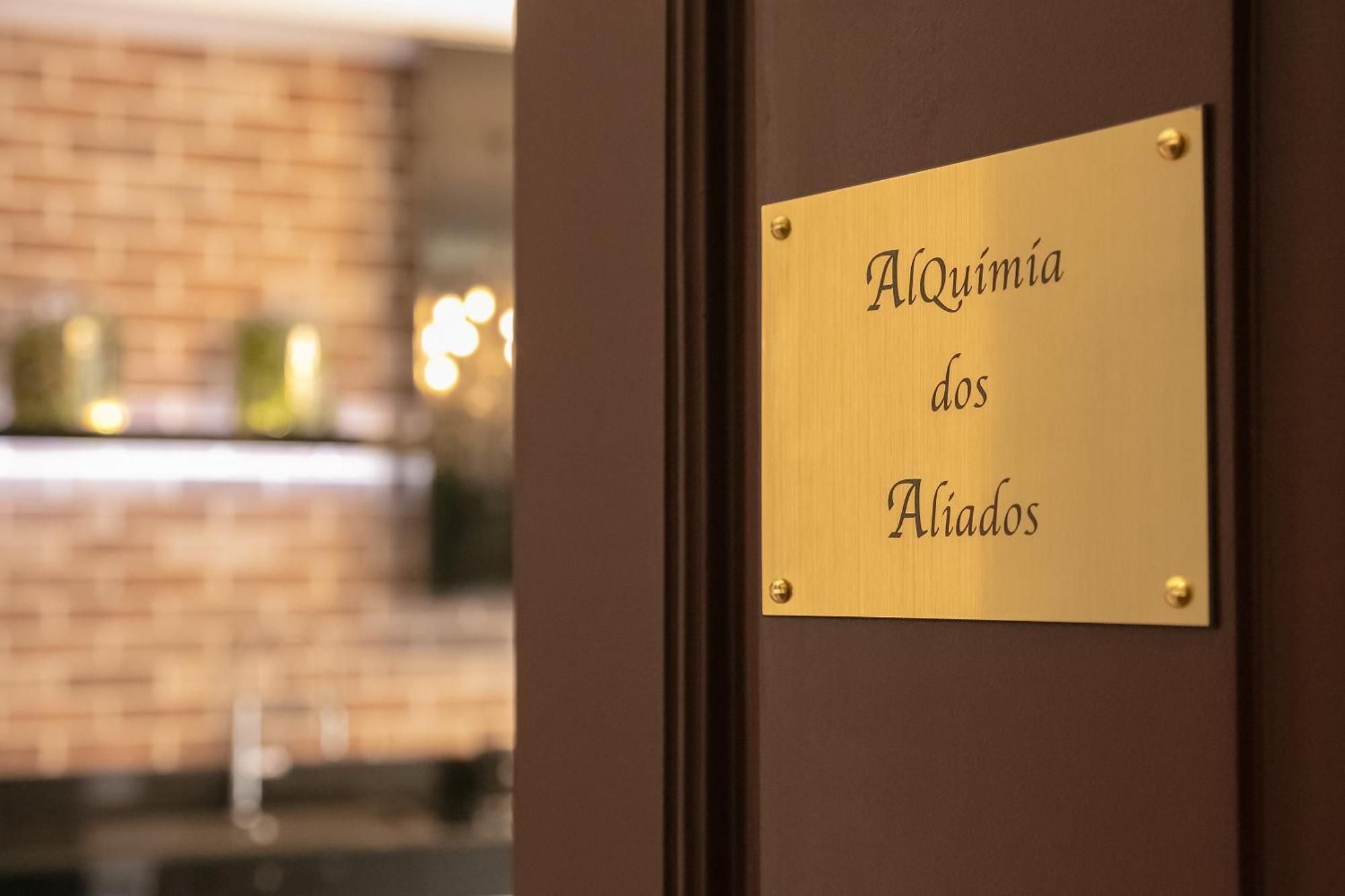 Alquimia Dos Aliados - Gorgeous Palace Apartment 포르투 외부 사진
